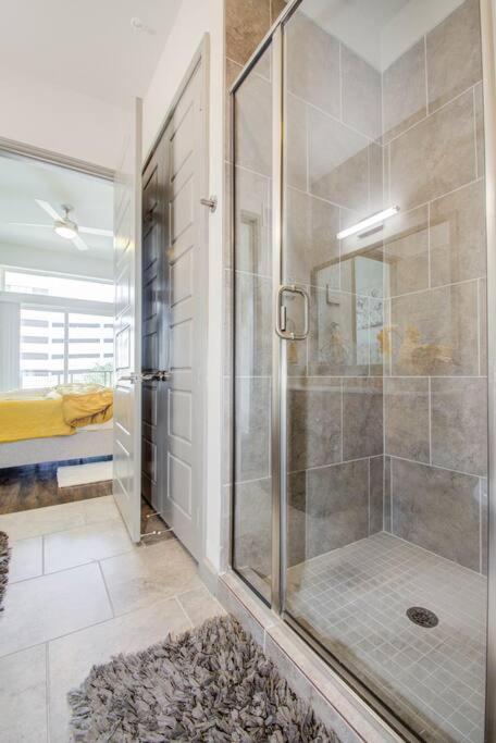 Luxury Living Downtown Houston Kingbed. Apartment Exterior photo